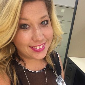 Meet your Posher, Mandy